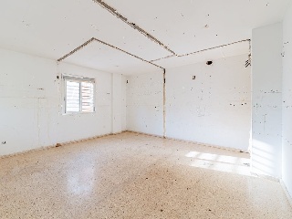 Piso con garaje en C/ Dolores Ibárruri 18