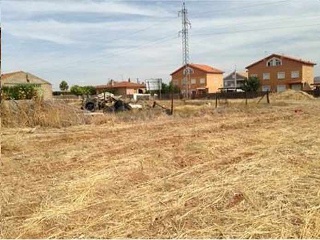 Suelo en C/ Molina de Aragón 18