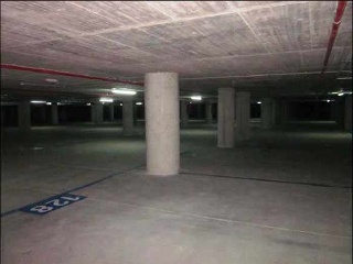 Plazas de garaje en Av Juan Carlos I 9