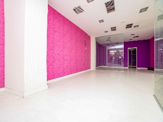 Locales en Plaza Cetina 32