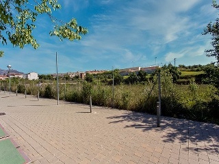 Suelos en Av Francesc Marimo 32