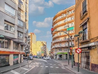 Estanislau Figueres  14