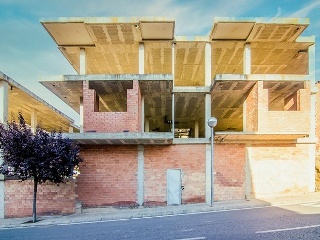 Edificio en construcción en C/ de la Nora 20
