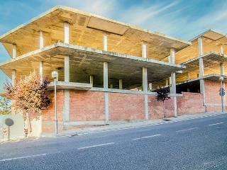 Edificio en construcción en C/ de la Nora 21