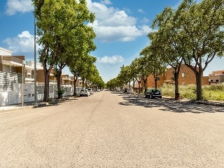 Suelo urbanizable en Les Comes 40