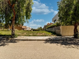 Suelo urbanizable en Les Comes 52