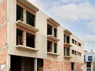 Promoción de viviendas en construcción en C/ Nord  25