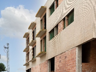 Promoción de viviendas en construcción en C/ Nord  28