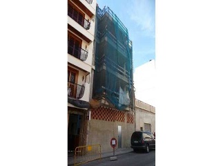 Edificio en C/ Isabel la Católica 5