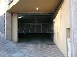 Plazas de Garaje - Torrelles de Llobregat 10
