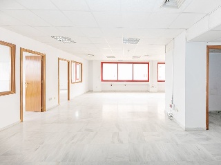 Oficinas en Av Aeronáutica, Sevilla 13