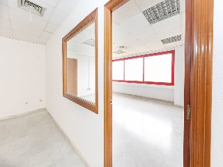 Oficinas en Av Aeronáutica, Sevilla 22