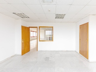 Oficinas en Av Aeronáutica, Sevilla 26