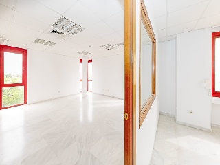 Oficinas en Av Aeronáutica, Sevilla 27