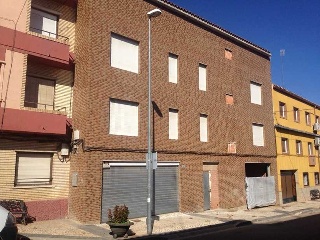 Edificio en construcción en Muel 24