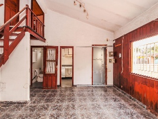 Chalet independiente en C/ Anoia 19