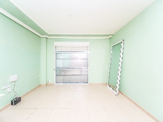Piso en Av Juan XXIII 41