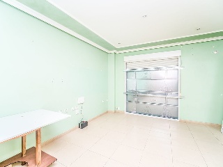Piso en Av Juan XXIII 42