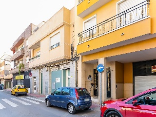 Local en Av Doctor Fleming 29