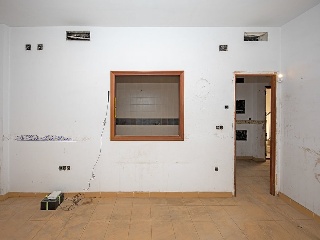 Edificio en C/ Almendro 6