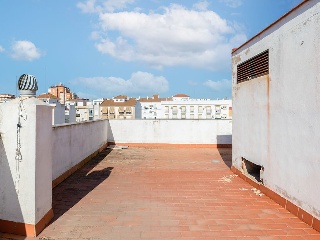 Edificio en C/ Almendro 23
