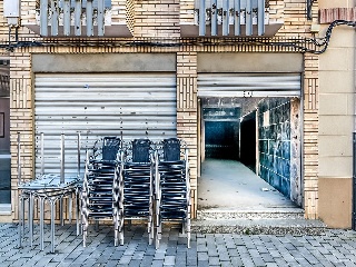 Local en Pz de España 26