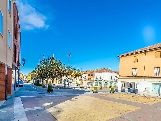 Local en Pz de España 38