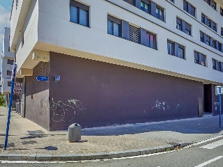 Local en C/ Jerónimo Roure, Vitoria-Gasteiz (Álava) 46