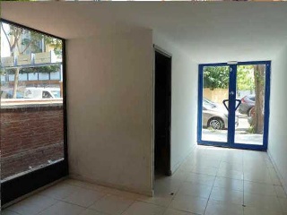 Local en C/ Fray Junípero Serra 14
