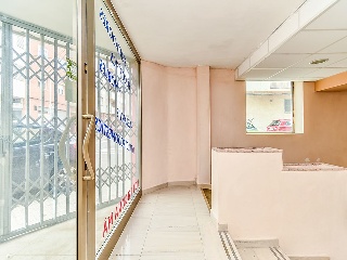 Local comercial en C/ Montoliu 22