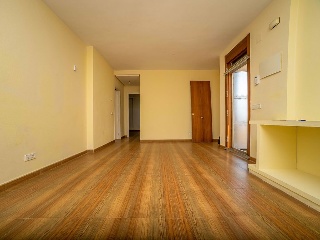 Piso con garaje y trastero en C/ Almirante Guitian Vietio 18