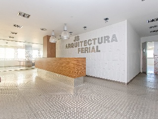 Oficinas en Av. de les Corts Catalanes 47