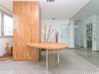 Oficinas en Av. de les Corts Catalanes 51