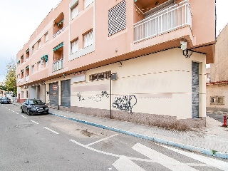 Local en Av Salzillo 9