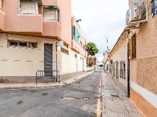 Local en Av Salzillo 12