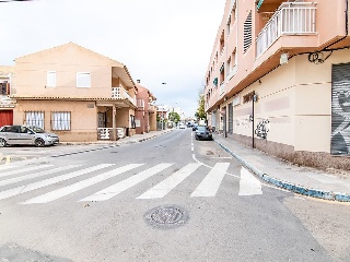 Local en Av Salzillo 13