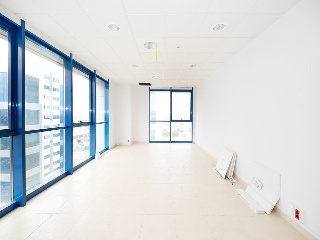 Oficina con garaje en C/ Arquitectura 16