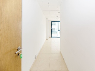 Oficina con garaje en C/ Arquitectura 31