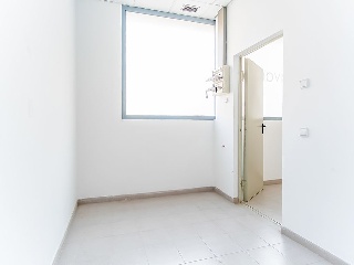 Local en Ps Rafael Esteve Vilella  33