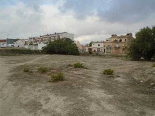 Suelo en C/ de la Serreta 13