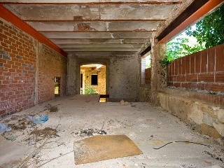 Edificio en construcción en Pont de Molins 34