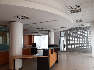 Local en C/ Pere III, Figueres (Girona) 21