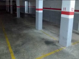 Garajes en C/ Pere Sala 8