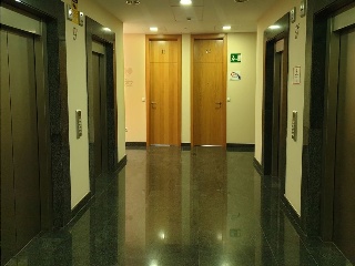 Oficina y plaza de aparcamiento en C/ Arquitectura 16