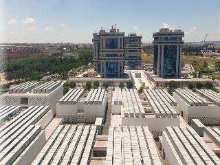 Oficina y plaza de aparcamiento en C/ Arquitectura 18
