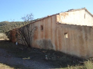 Suelo rústico situado en Paraje Albozador 27