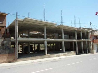 Suelo en C/ de la Pista  14