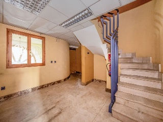 Local en C/ San Ignacio, Valladolid 11
