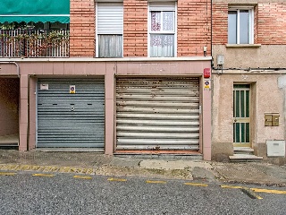 Local en Montcada i Reixac 39