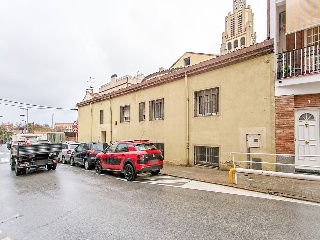 Local en Montcada i Reixac 41